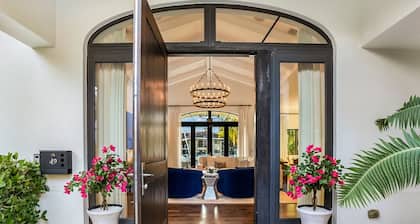 Private Waterfront Luxury Villa | Resort-Style Living & Privacy