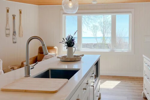 Private Lakefront Compound | 4 Bedrooms | 2 Connected Cottage Family Retreat