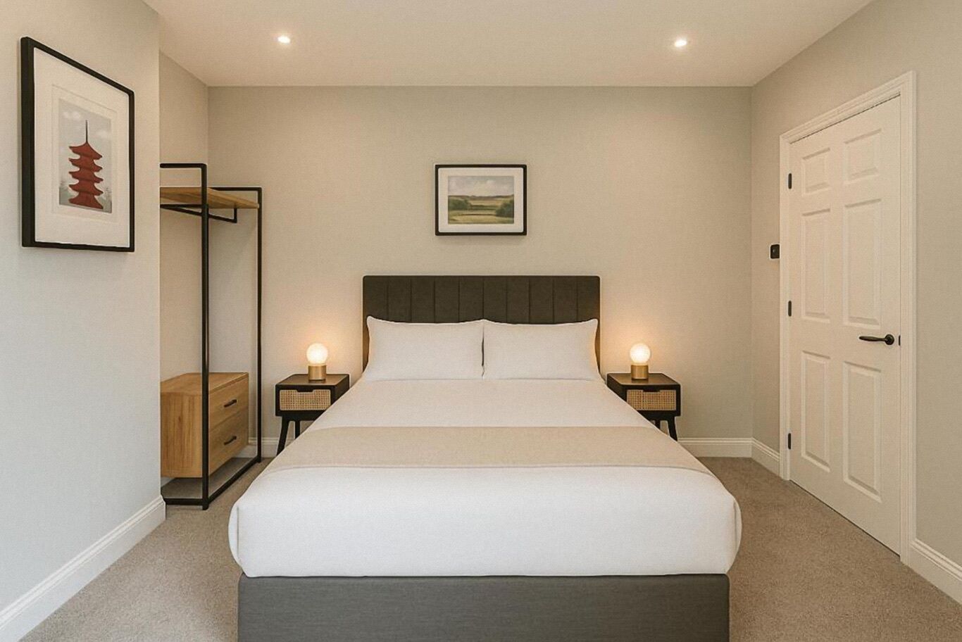 Iron/ironing board, WiFi, bed sheets