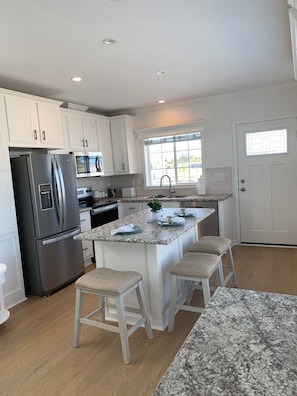 Fridge, microwave, oven, stovetop - Welcome to Mohawk 1, waterside with beautiful views and breathtaking sunsets. (Fort Myers Beach)