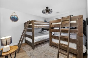 Desk, iron/ironing board, WiFi, bed sheets - Little Oasis | Pool, Spa & Game Room (Scottsdale)