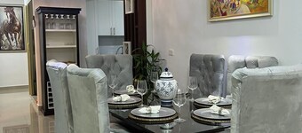 2-bedroom apartment in tranquil Santo Domingo Este with AC