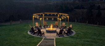 Pool | Sleeps 22 | Massive Game Room | Hot Tub | Fire Pit