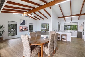 Dining - Soak up Moreton bay waterviews from large rear deck (Amity Point)