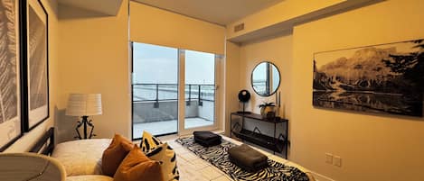 Bügeleisen/Bügelbrett, WLAN, Bettwäsche