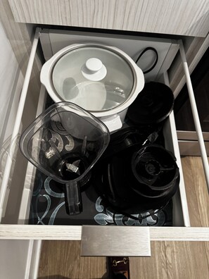 قهوة و/أو ماكينة صنع القهوة