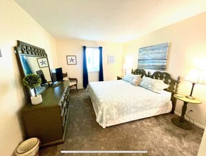 2 bedrooms, WiFi, bed sheets - Ocean Walk Q13 - Ground Floor - 2BR/2BA (St. Simons Island)
