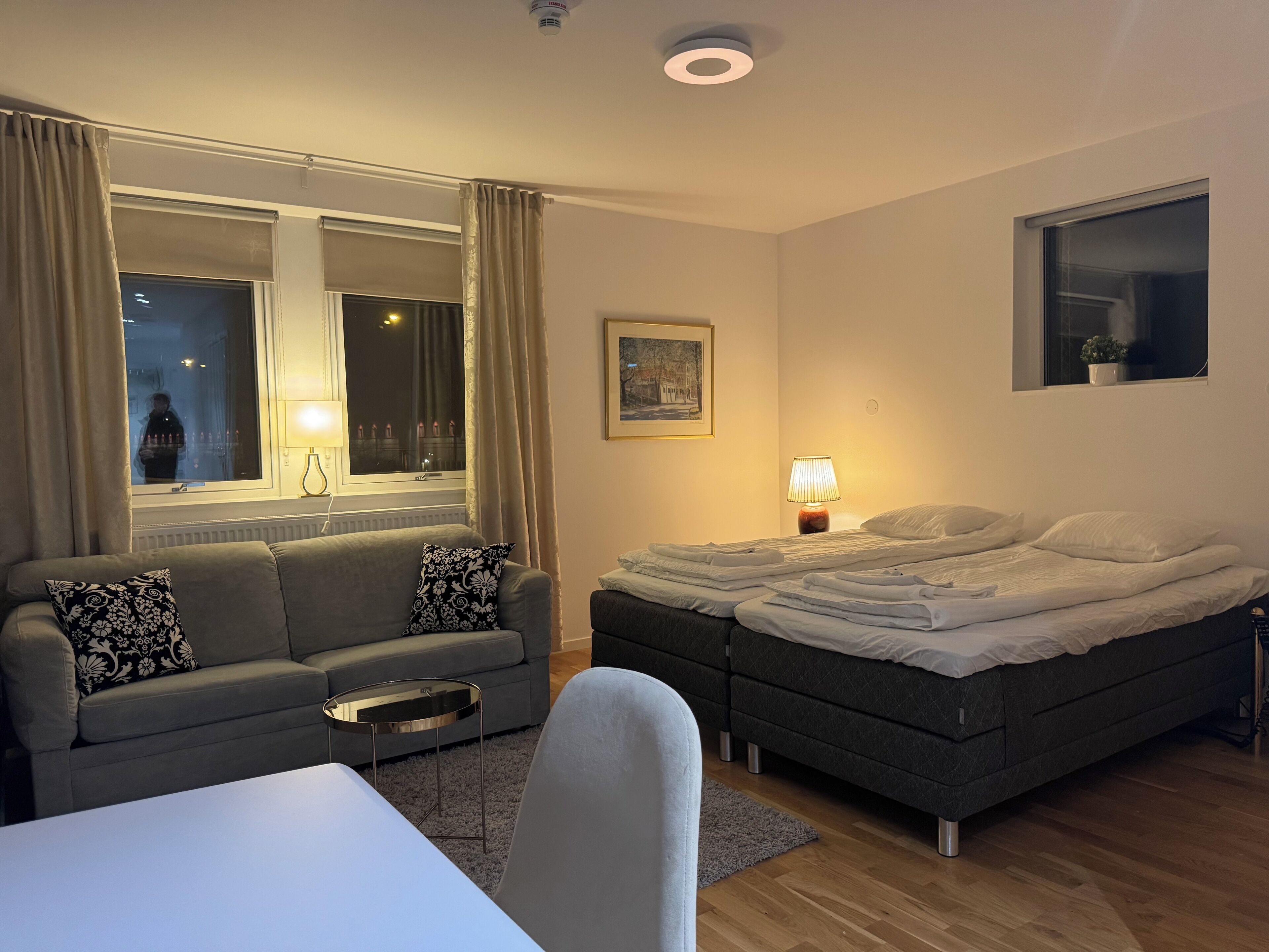 デラックス アパートメント コートヤードビュー | WiFi (無料)