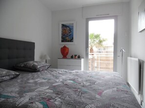 Room - Apartment T2 Coup de Coeur with Sea View - Soleil Bleu 4BLEU24 (CANET PLAGE)