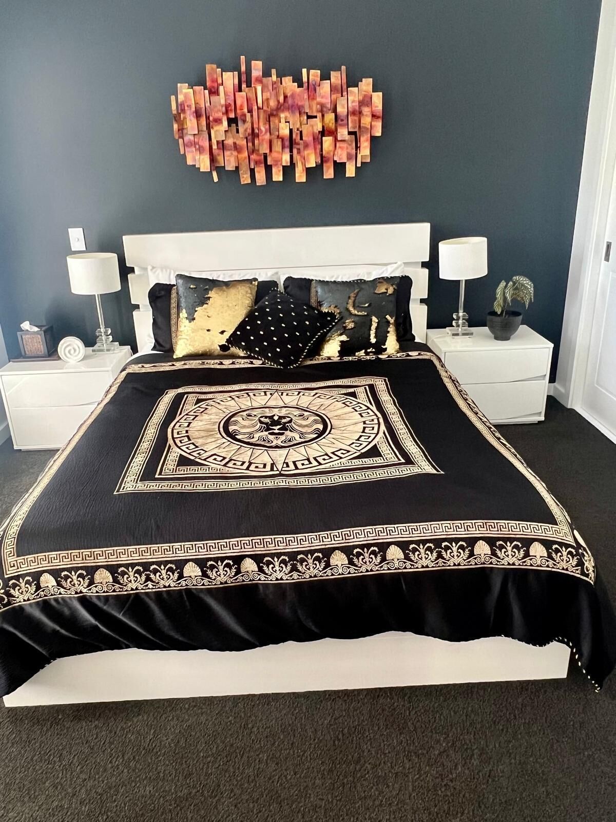 Deluxe Suite, Patio, Garden View | Free WiFi, bed sheets