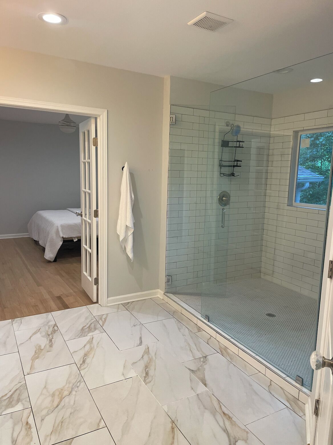Shower, towels, toilet paper