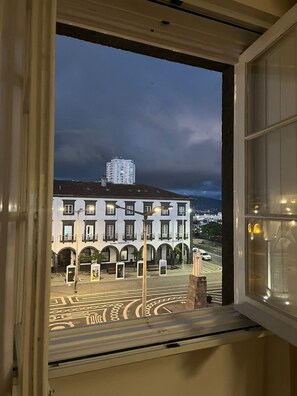 Interior - PORTAS RESIDENCE - LARGE APARTMENT - PONTA DELGADA CITY CENTER (Ponta Delgada)
