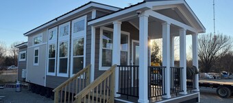 2-bedroom Tiny Home park model with unique location