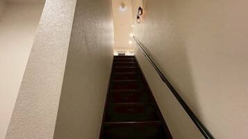 Deluxe Apartment, Garden View | Interior