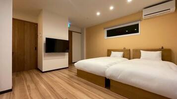 Comfort Apartment, Garden View | Desk, free WiFi