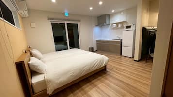 Comfort-huoneisto, näköala puutarhaan | Työpöytä, ilmainen Wi-Fi