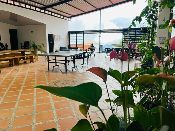 Outdoor dining - HOTEL DEL MINERO (Otanche)