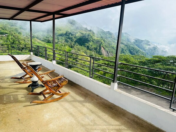 Terrace/patio - HOTEL DEL MINERO (Otanche)