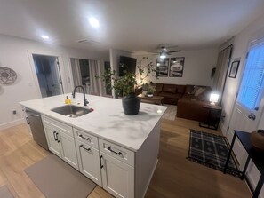 Interior - City Views - Weekend Escape - Near Uptown (Charlotte)