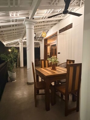 Restauration extérieure