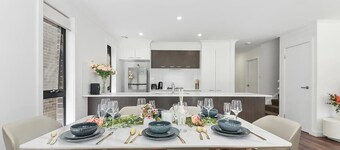 Cozy 5BR Family Haven in Prime Rouse Hill Location