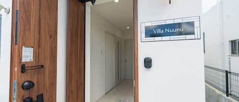 تفاصيل الفندق من الخارج