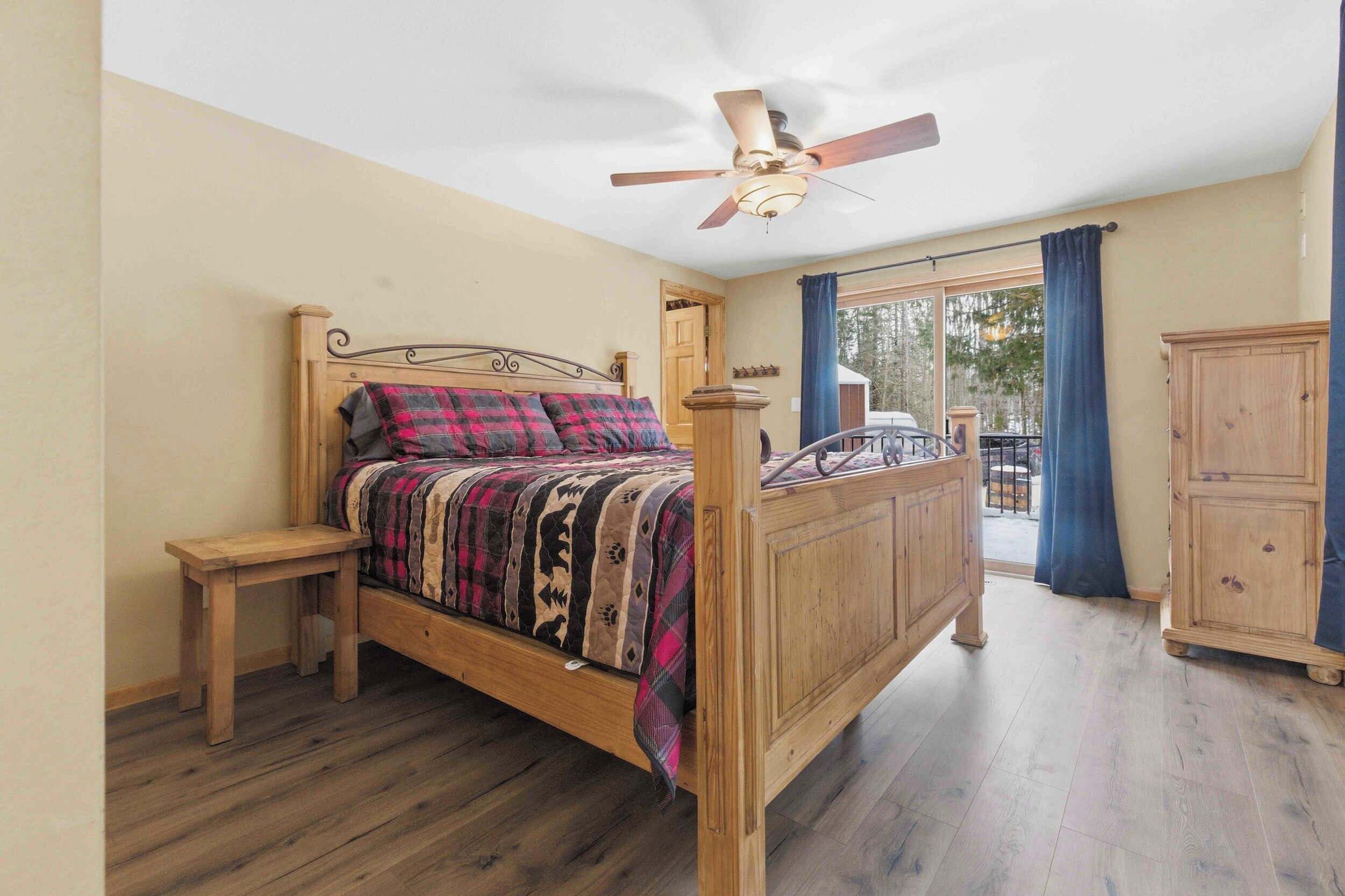 3 bedrooms, free WiFi, bed sheets