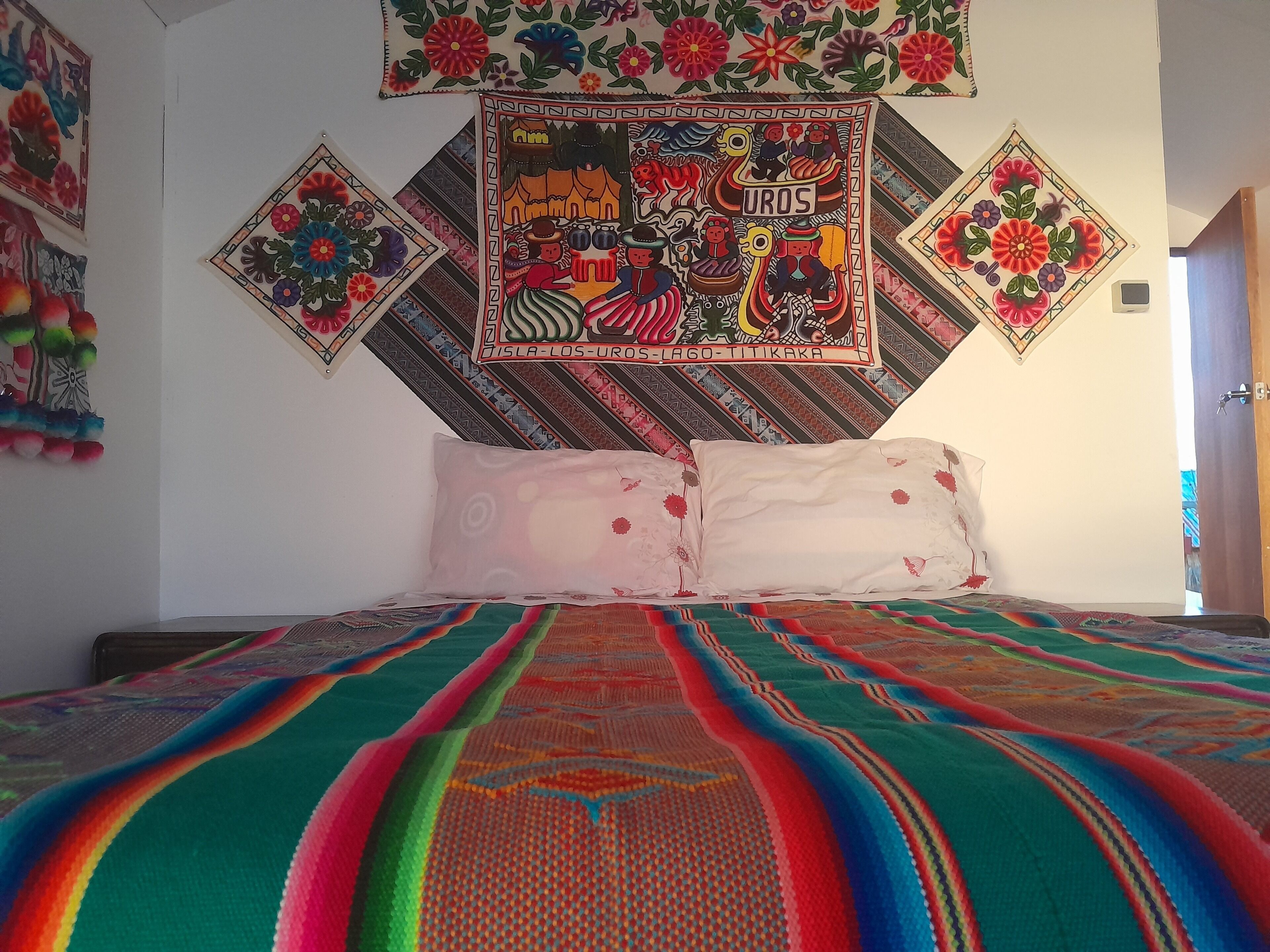 Acesso à internet, roupa de cama