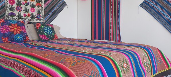 Acesso à internet, roupa de cama