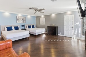 6 Schlafzimmer, Bügeleisen/Bügelbrett, kostenloses WLAN, Bettwäsche