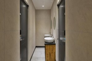 Slippers - Halfrest Hostel Jongno Insa (Seoul)