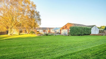 Comfort Double Room, Garden View | Garden view