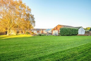 Garden view - Randall Farm  (Longfield)