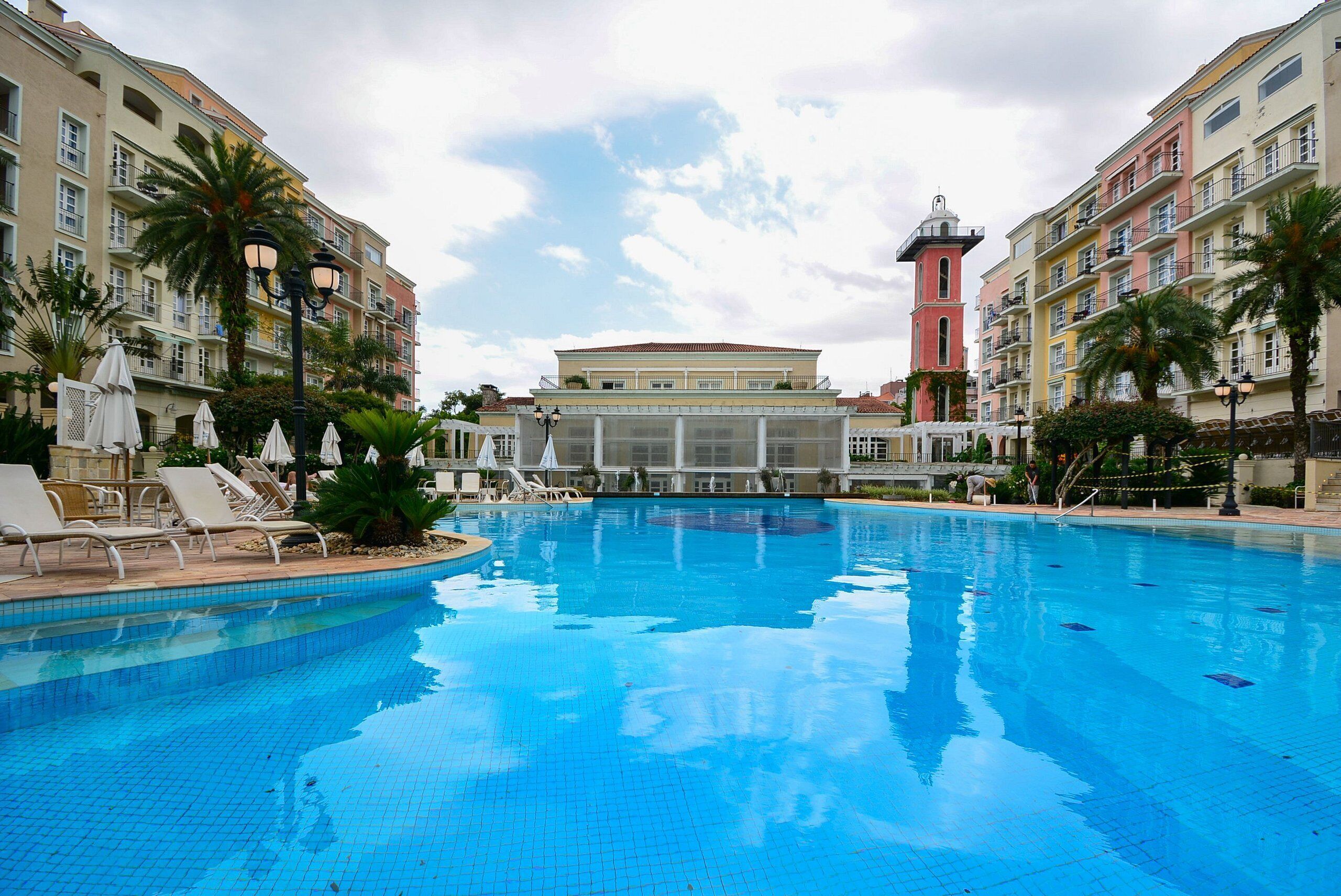 Apartment | Pool | Outdoor pool