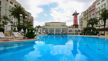 Apartamento | Piscina | Una piscina al aire libre