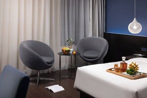 Basic Twin Room | Spa - Suzhou City Holiday Hotel (Suzhou)