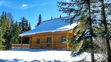 Stuga (3 Bedrooms) | Interiör