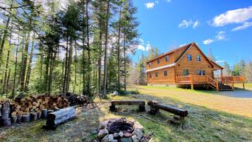 Chalet (3 Bedrooms) | Interior