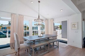 Interior - 190 Walnut (Carlsbad)