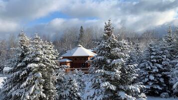 Chalet (3 Bedrooms) | Interior