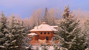 Bagian depan properti