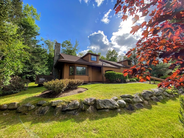 Cottage (4 Bedrooms) | Front of property