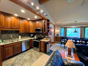 Cottage (4 Bedrooms) | Intérieur