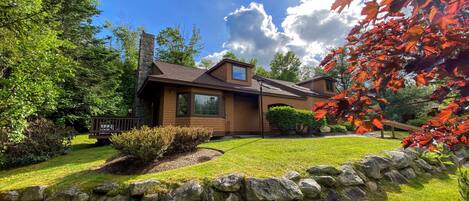 Cottage (4 Bedrooms) | Front of property