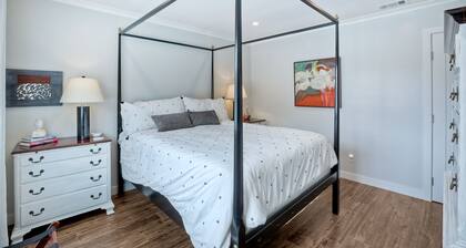 3080 Lincoln - Unit 24