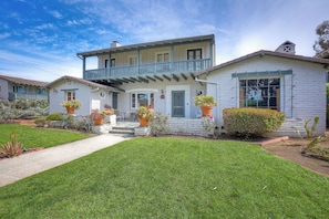 Interior - 3080 Lincoln - Unit 24 (Carlsbad)
