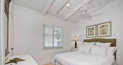 180 n 190 Walnut Entire Home