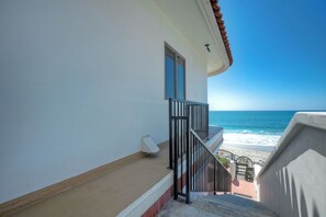 Interior - 2751 Ocean Street (Carlsbad)