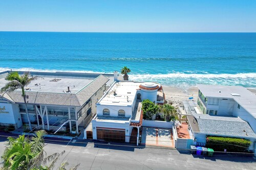 2751 Ocean Street