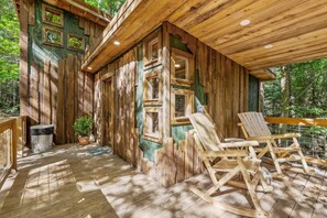 Interior - Amazonia (Rogers)